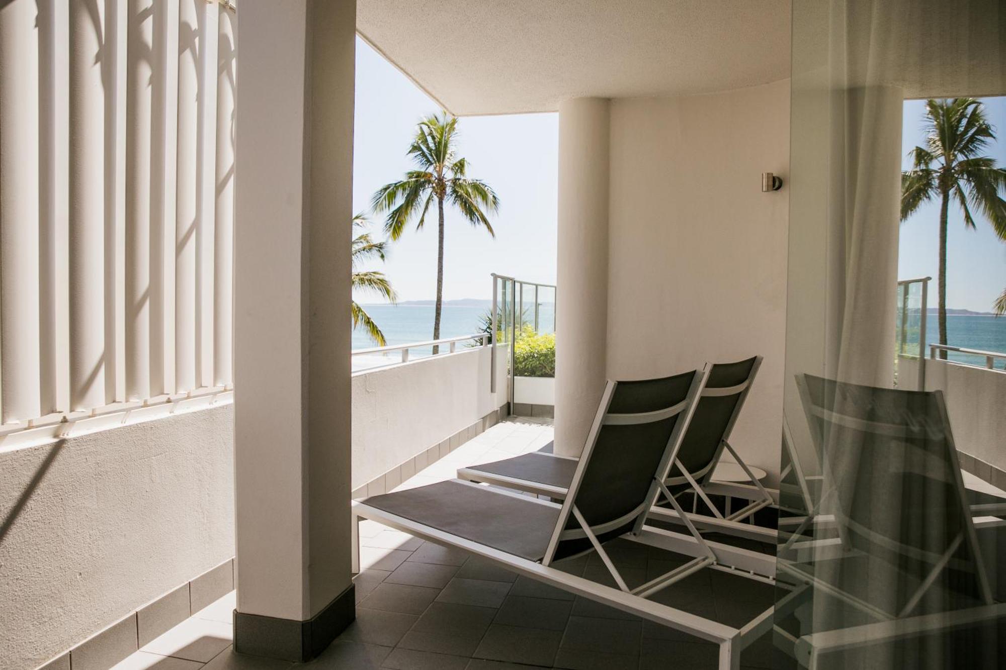 On The Beach Noosa Resort Luaran gambar