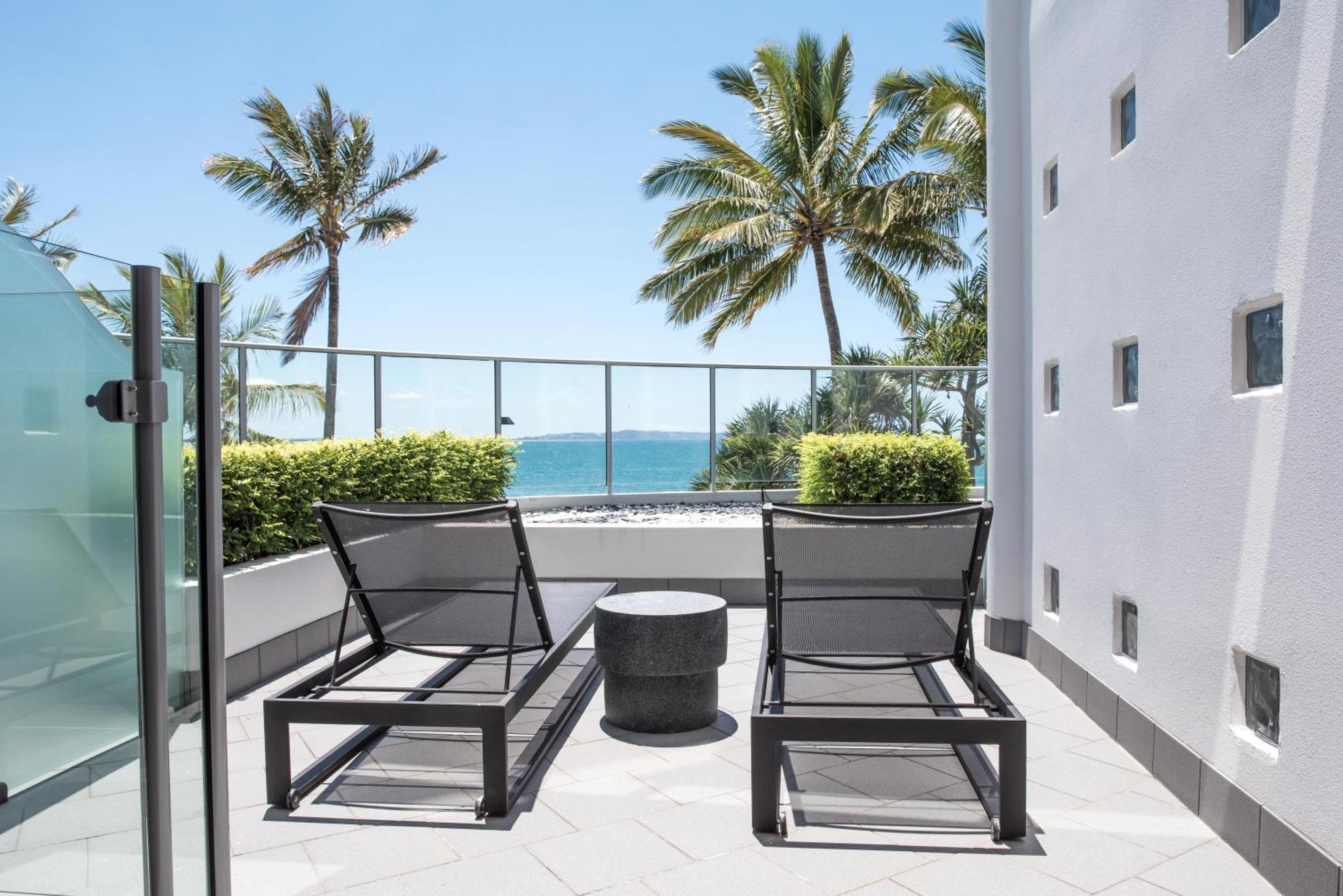 On The Beach Noosa Resort Luaran gambar
