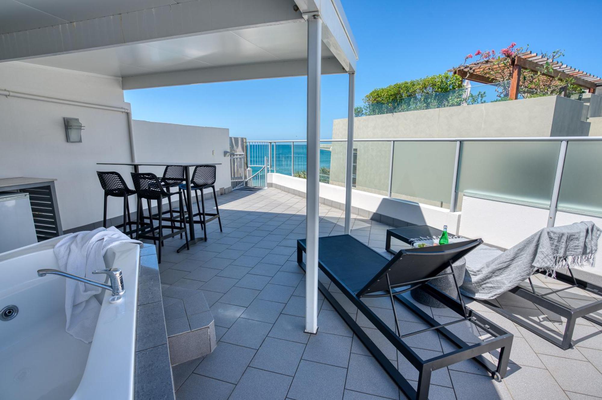 On The Beach Noosa Resort Luaran gambar