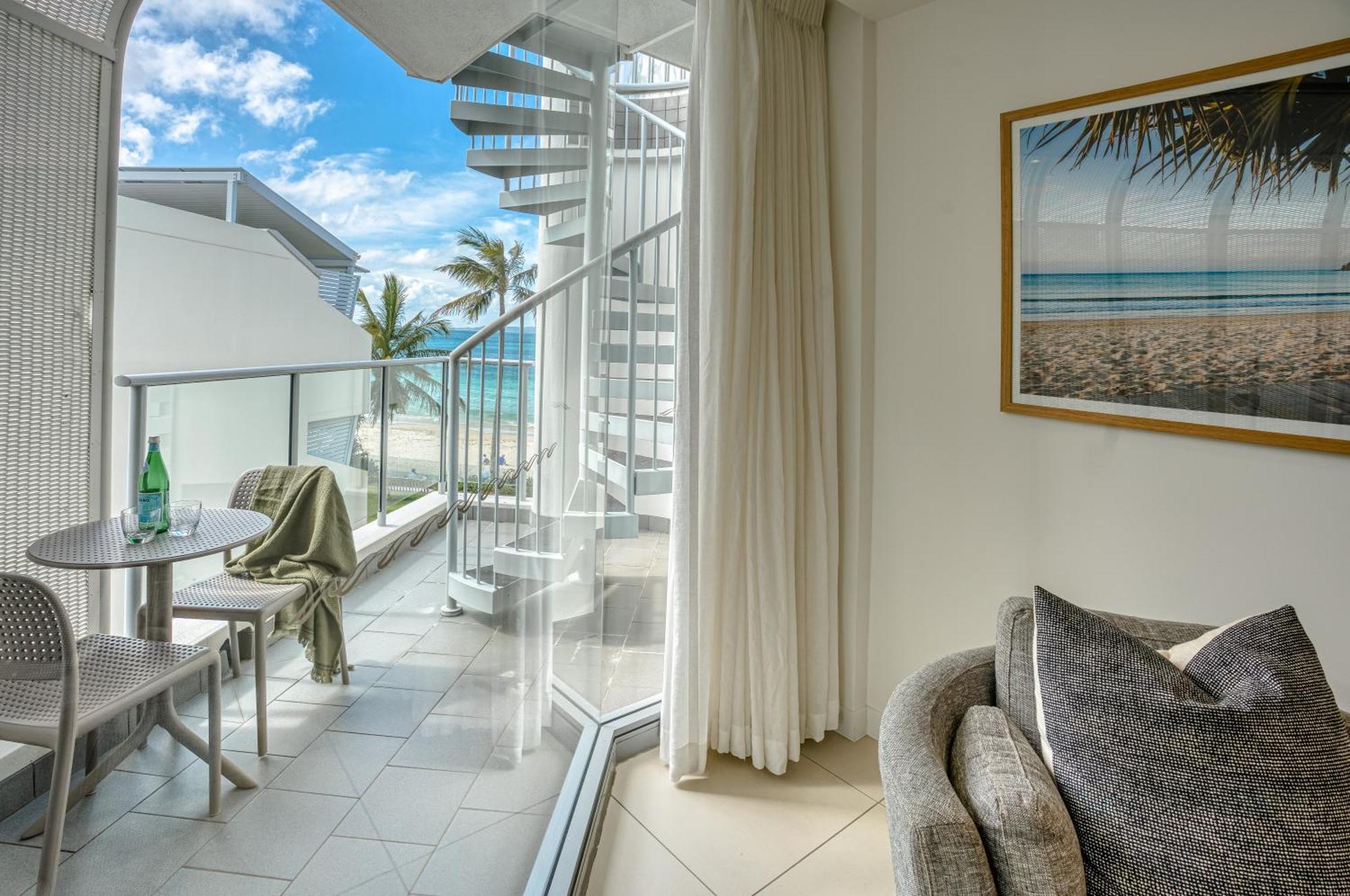 On The Beach Noosa Resort Luaran gambar